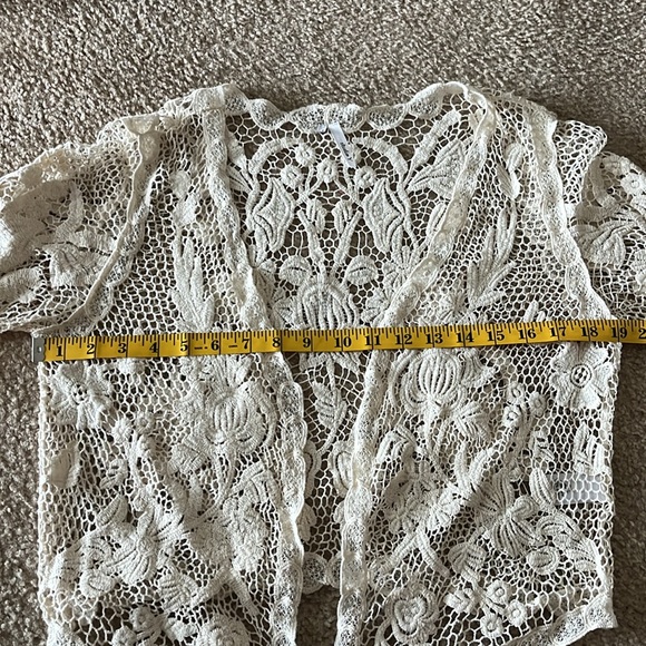 STUDIO Y cream/ ivory crochet jacket, size S - Picture 10 of 11